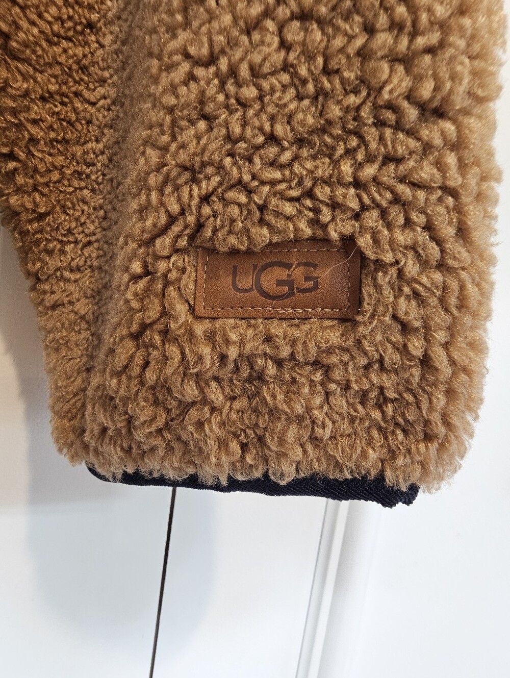 Like-New Men's UGG UGGbraid (?) Half-Zip Teddy Fleece Pullover (Size XXL) - Picture 3 of 10